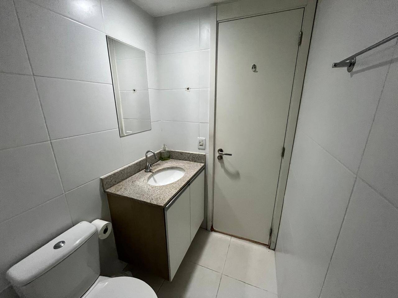 Apartamento à venda com 3 quartos, 81m² - Foto 11